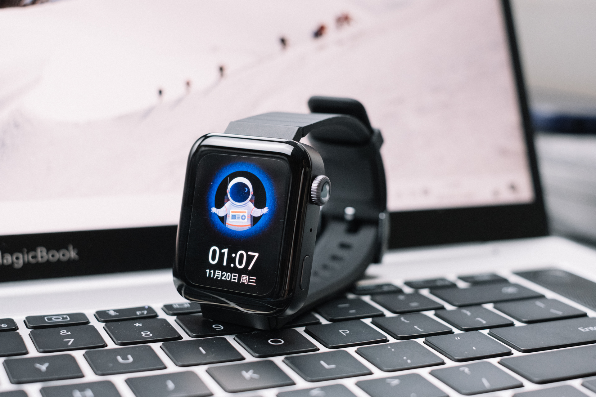 小米手表一代变成applewatch,小米手表和applewatch3选哪个