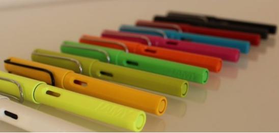 萧伯纳钢笔好还是进口德伯钢笔好,萧伯纳钢笔值不值得入手