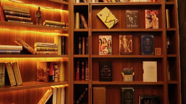 脸颊泛红毛孔粗大暗沉,脸颊泛红发烫毛孔扩张