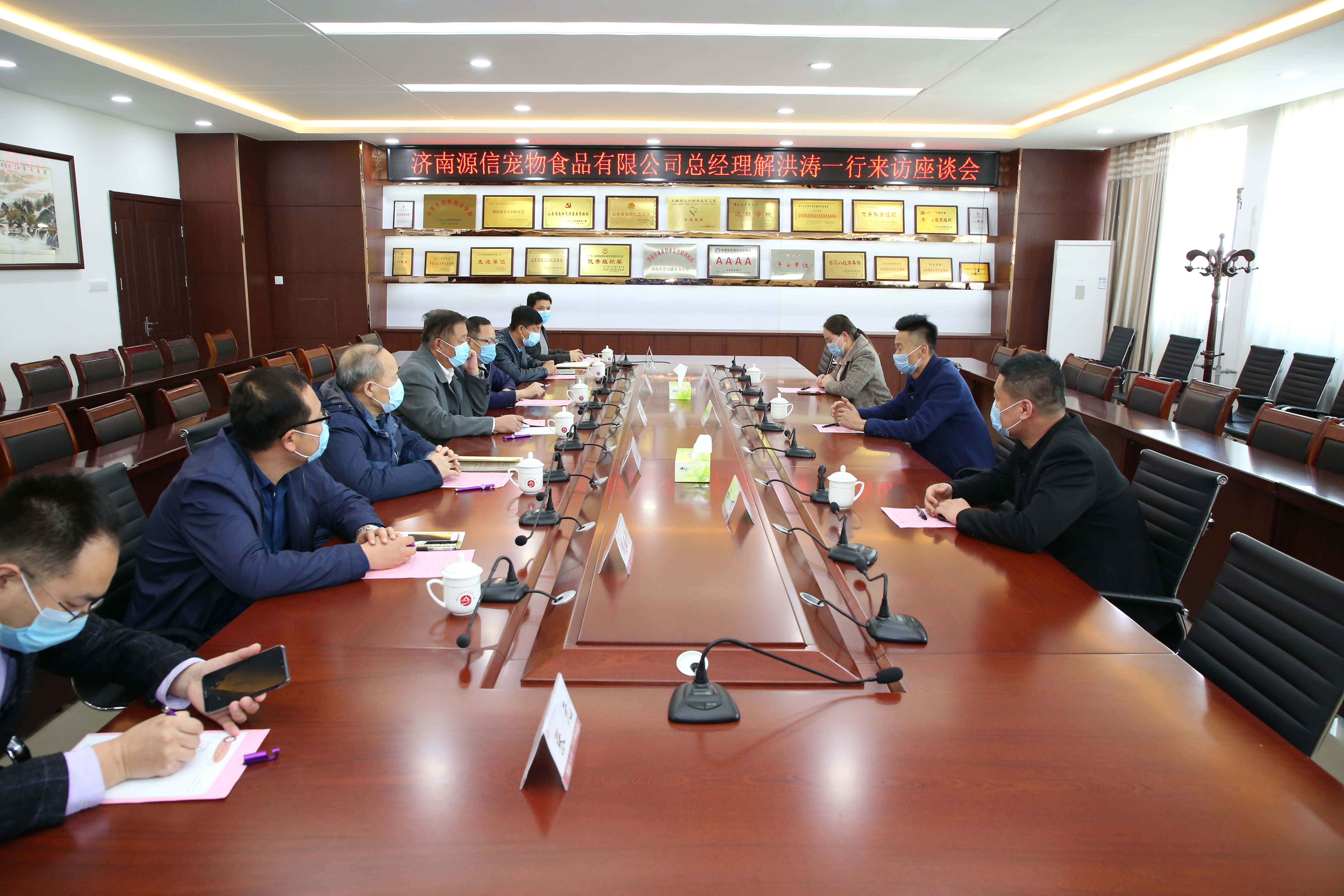 大学毕业生创业典型人物事迹,学生成功典型创业人物事迹