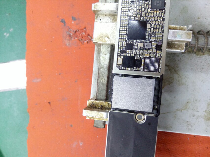 苹果7p死机怎么解决,苹果7p死机唤醒不了