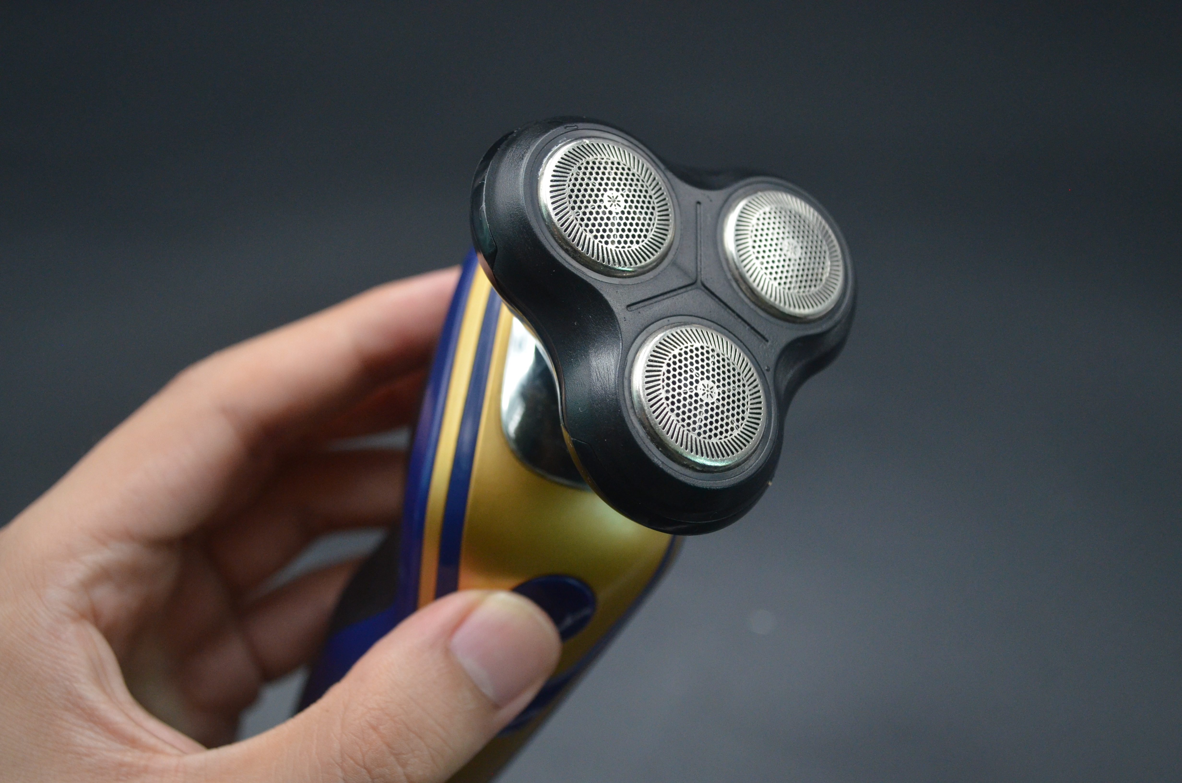 剃须刀钝了如何变锋利,剃须刀钝了不用愁