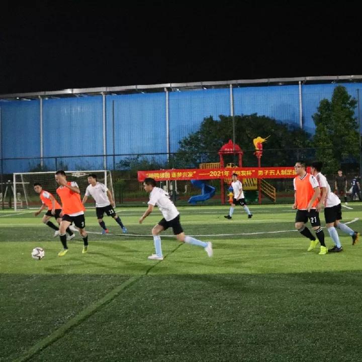 椹伴獘缁胯尩瓒崇悆,椹伴獘缁胯尩