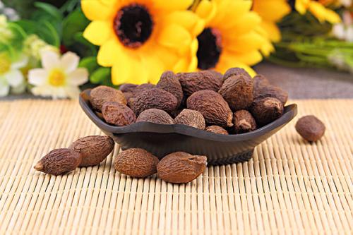 这几种茶千万别喝不养生还易致病,六种养生茶千万不要随便泡了喝