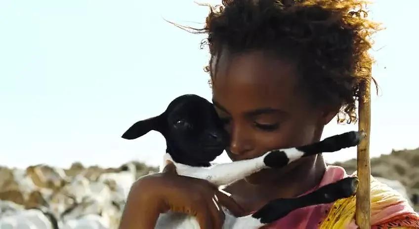 维密超模华莉丝：从底层黑人到顶级名模，远没有你想的那么简单