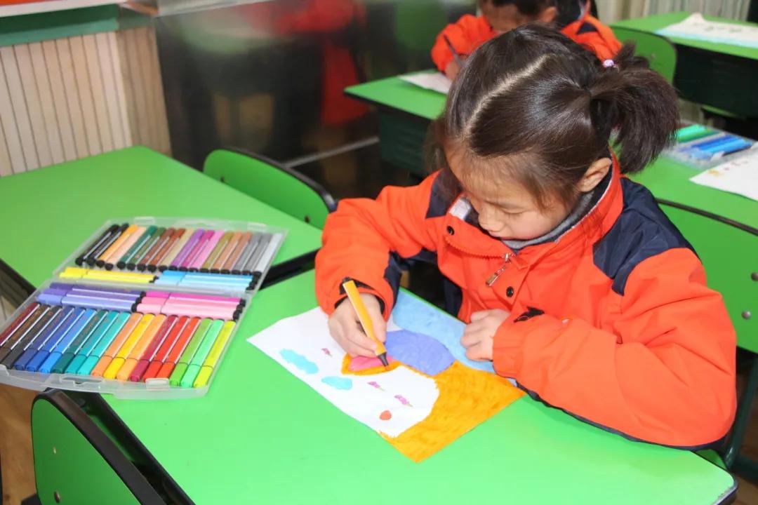 邛崃市北街小学：尚美怡情、艺美德和