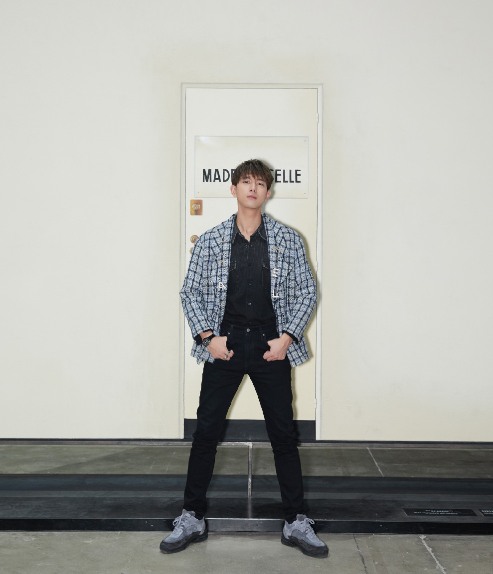 李现穿搭男生,李现穿衣搭配风格男生