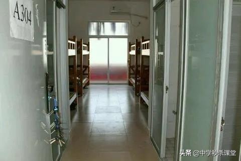 深圳近30所高中宿舍实景图曝光,深圳高中学校宿舍合集