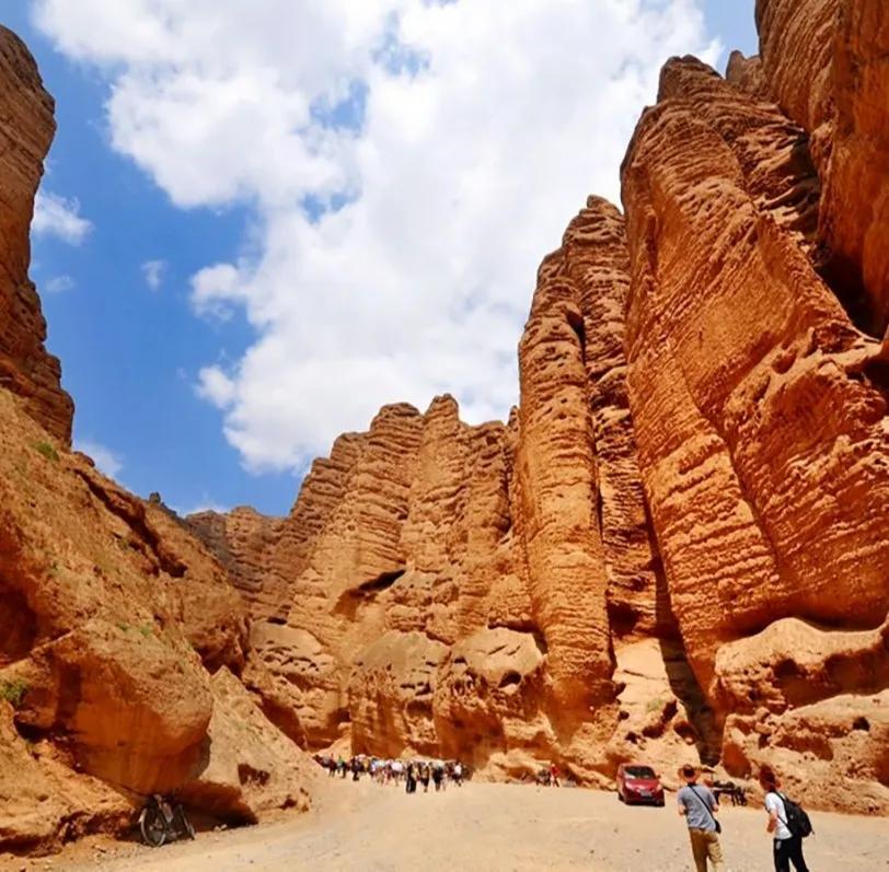 住最静的酒店，看最美的景！只因在黄河石林~