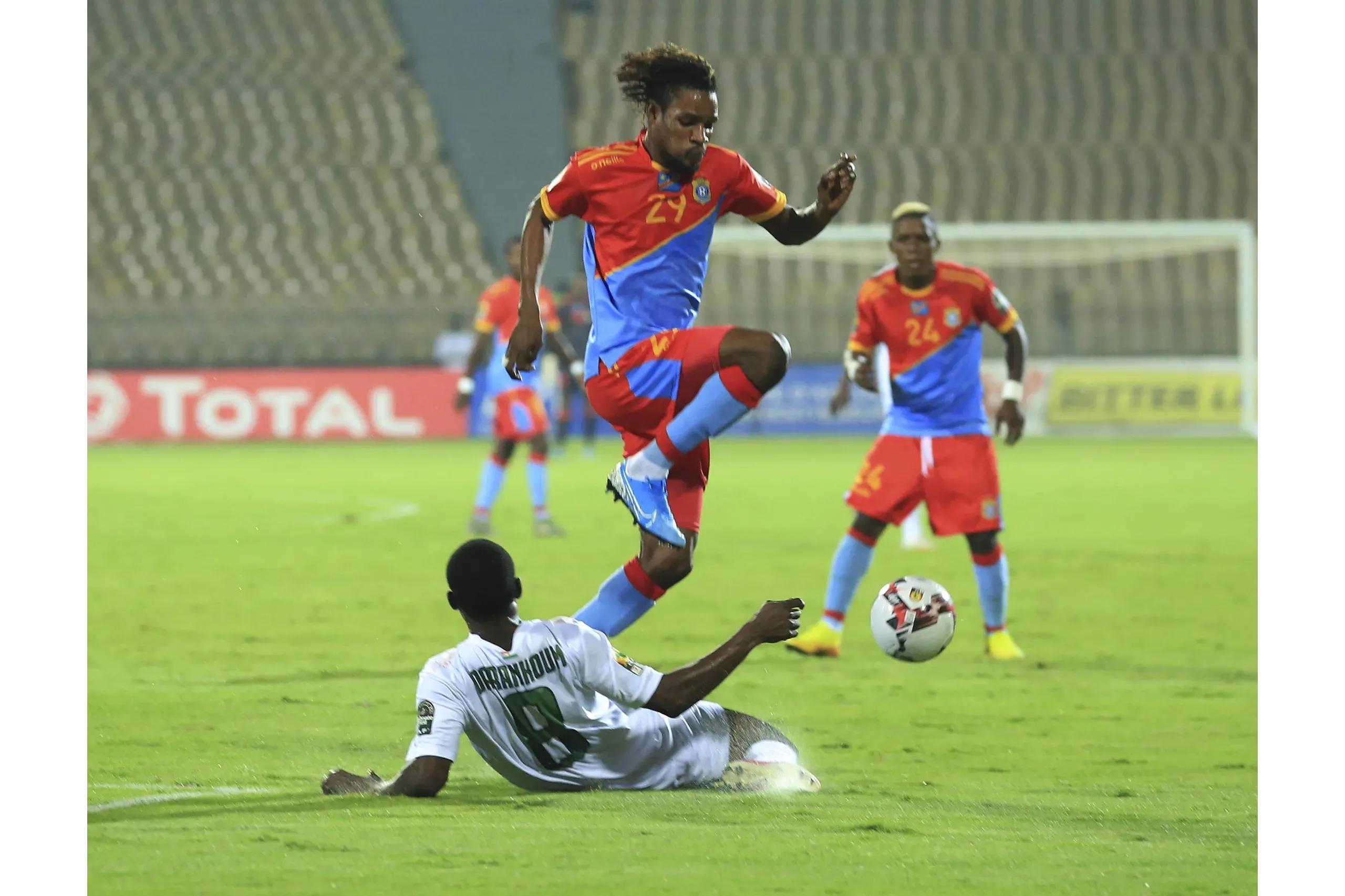 非洲国家足球锦标赛B组第三轮战报:两支刚果队携手出线