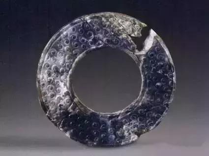 玉得五色沁胜得十万金是什么意思,玉有五色胜过万金