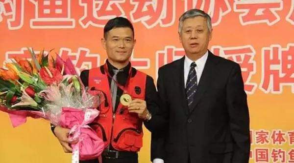 南宁市钓鲤鱼高手,南宁知名钓鱼大师