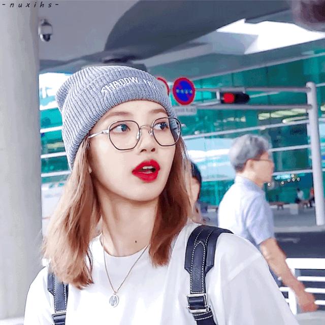 怎么避免头发被风吹的很乱,怎么避免头发被风吹得很高