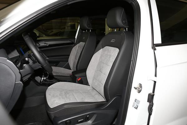 2022年25万左右中大型混动suv推荐,兼顾实惠与实用这款suv值得一看