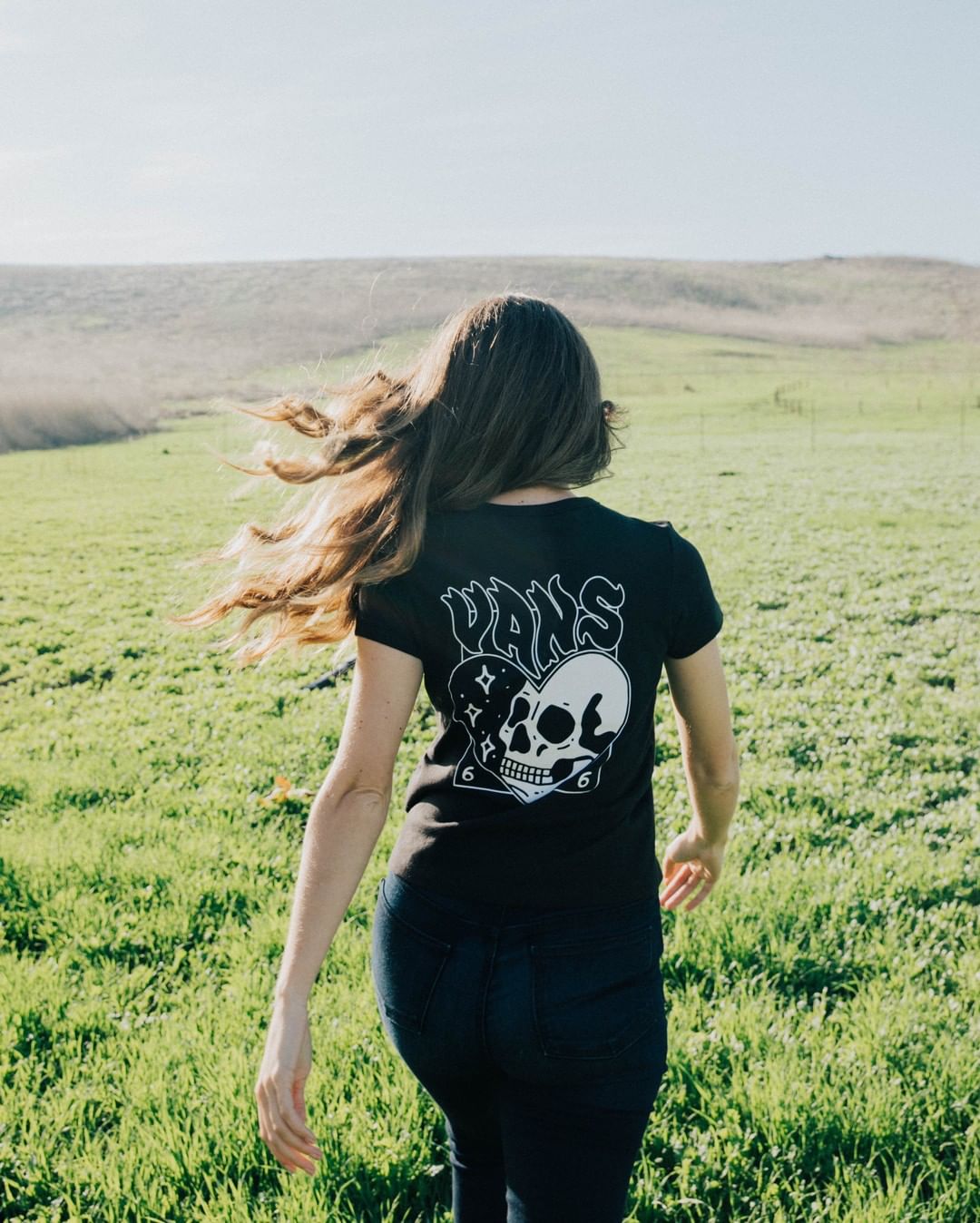 vans艺术家比赛,vans亚洲艺术家跟经典款区别