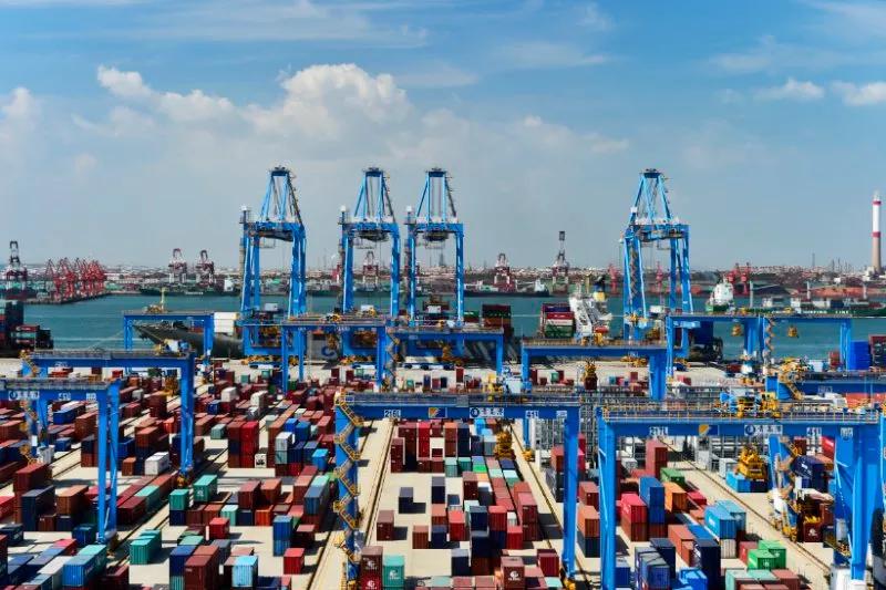 青岛港货物吞吐量突破7亿吨,2009年青岛港集装箱吞吐量