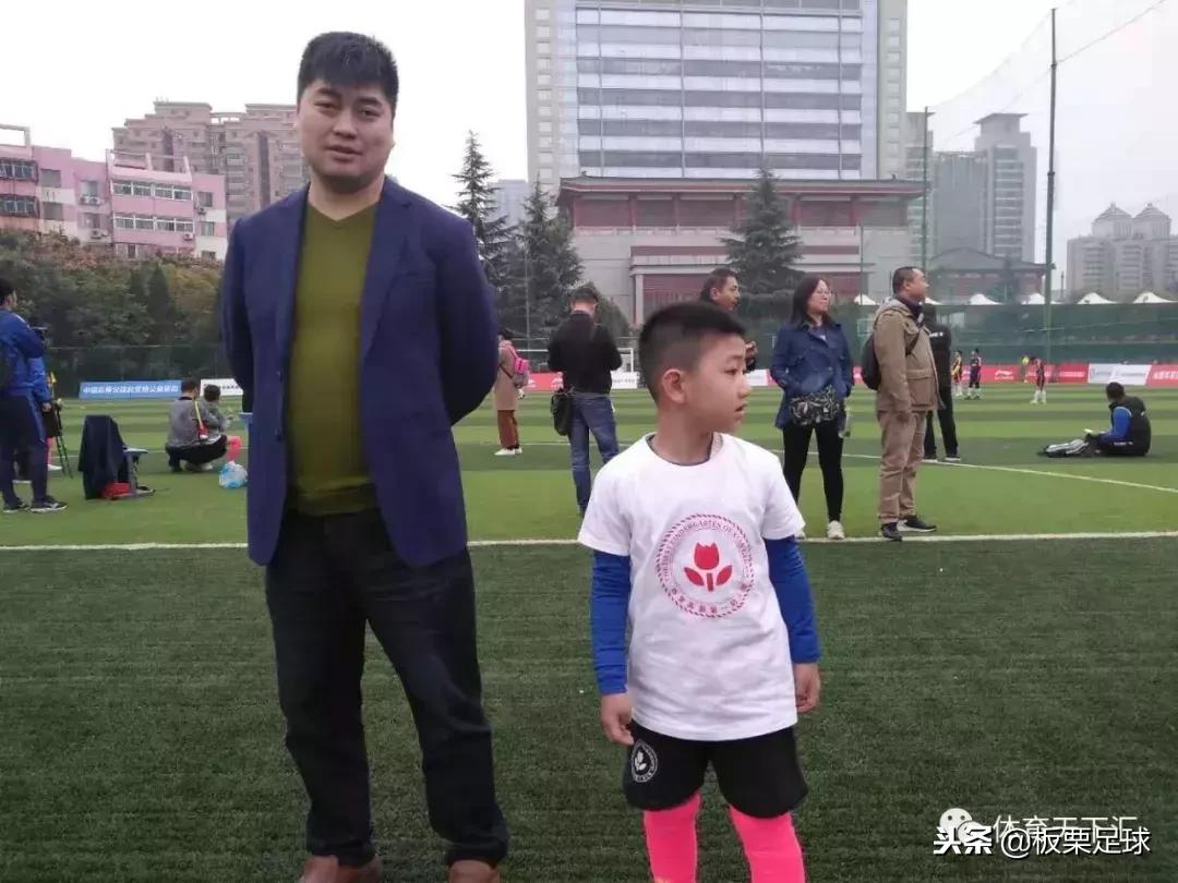 当球童看到c罗,当球童的一天