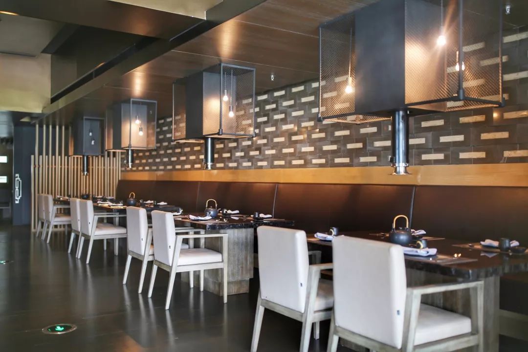 城市酒店好还是民宿好,度假酒店与城市酒店