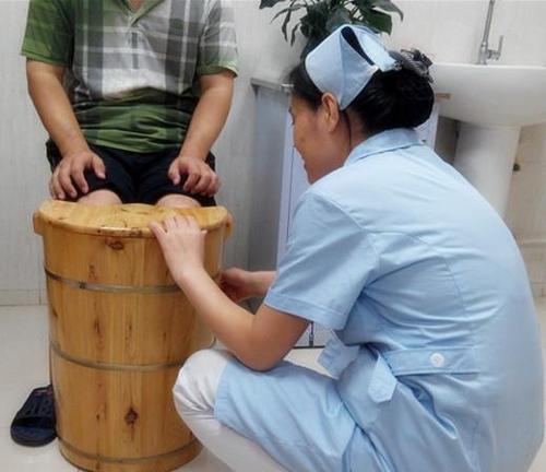 涓尰閽堢伕鐞嗙枟鐢ㄤ腑鑽涓嶅,涓尰鐞嗙枟鐑暦涓嵂鍖呮湁鍝簺