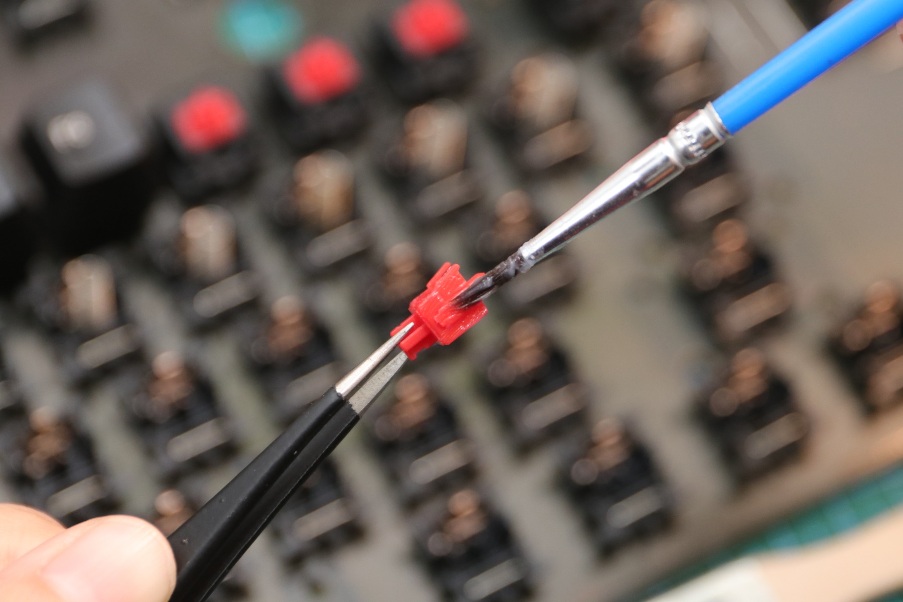 3494机械键盘,不到百元的青轴高颜值键盘