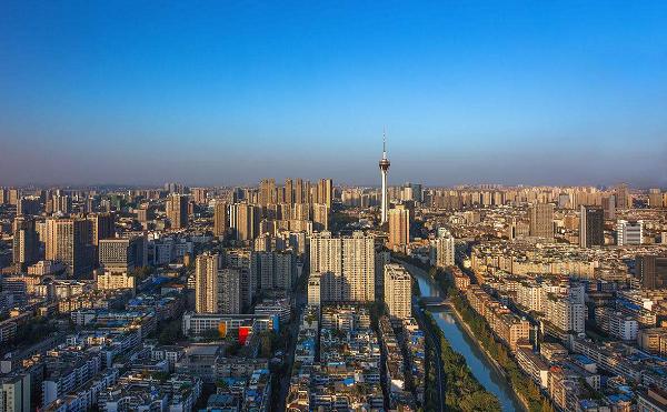 “东进”引领成都“千年之变”，电建以臻绿品质，焕新城市未来