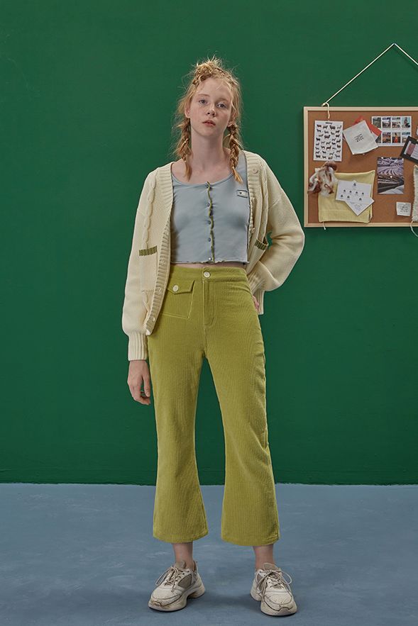 适合秋天穿的单品,初秋如何穿才会美得有气质