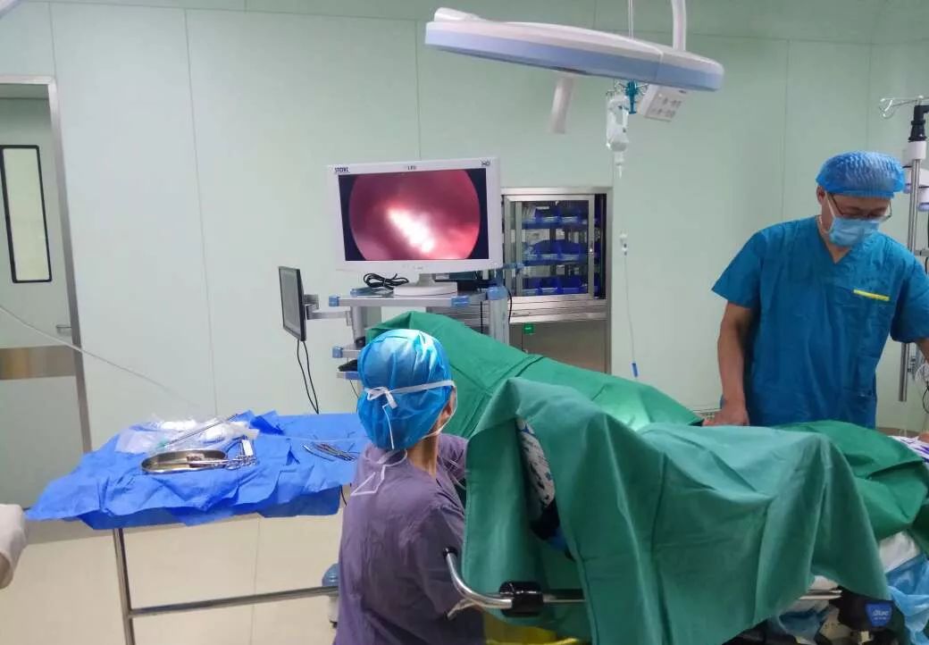 走进手术室带你了解宫腔镜,带你了解宫腔镜