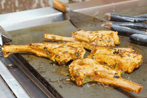 成都海鲜自助餐499元一个,成都生蚝吃到饱自助餐