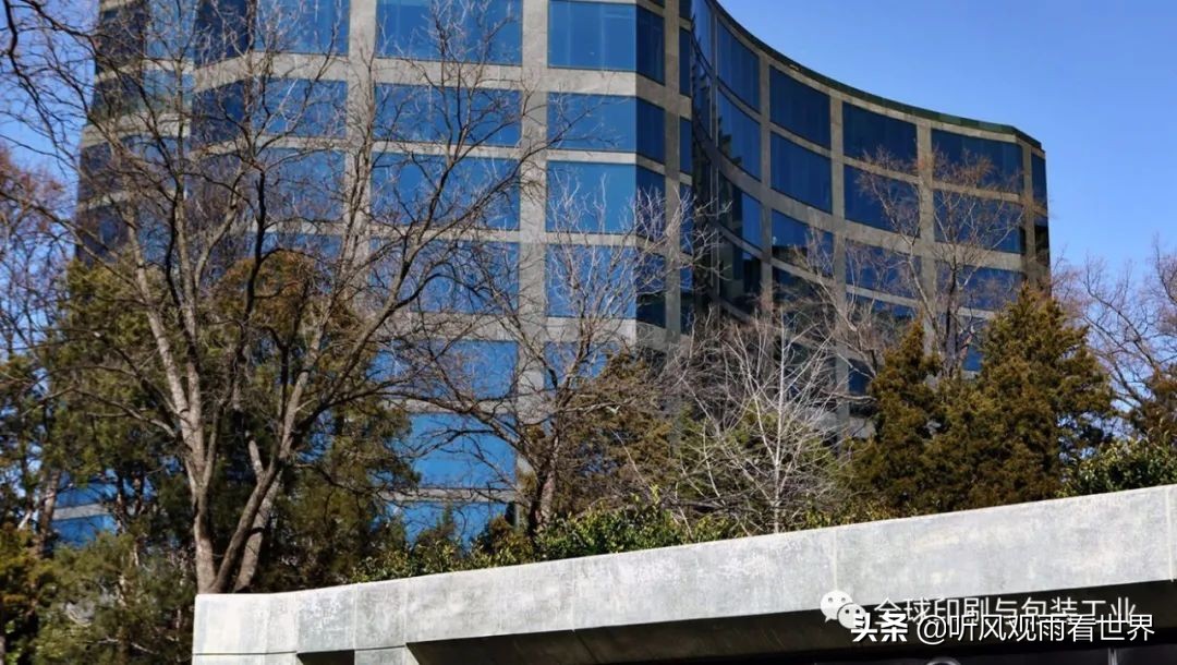 从纸张到包装:国际纸业为什么选择剥离其印刷纸业务?