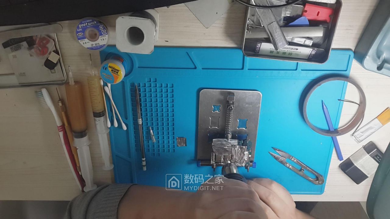 物料成本超过手机本身，小米4手机内存扩容至64G