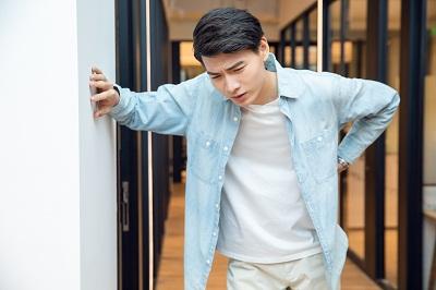 因不良习惯造成的前列腺炎治疗,男人出现前列腺炎会有哪些症状