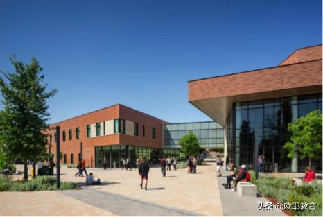 美国巴特社区学院,美国大都会社区学院