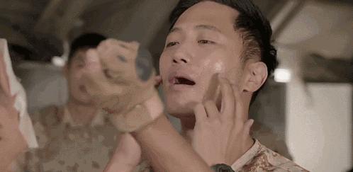 好用不起痘的洗面奶推荐,长期使用祛黑头洗面奶推荐