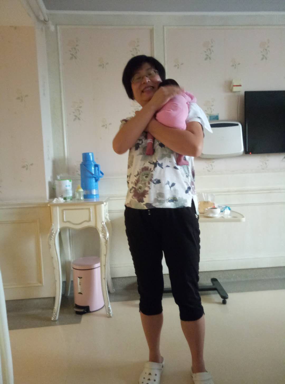 月子期间月嫂需要做的事,月子产妇护理有哪些