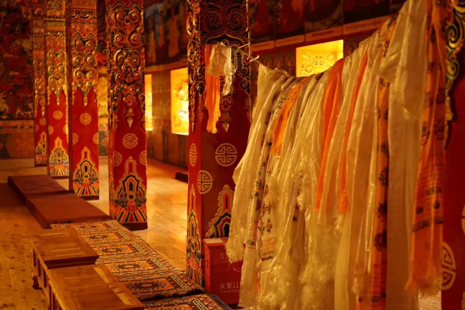 2021版藏区旅行攻略图,11月川西甘孜州三日游