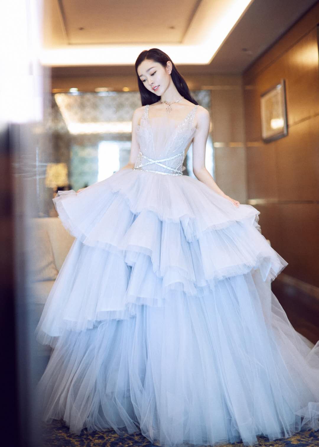 30岁宋轶图片,身穿薄纱礼服的宋轶真的是超级仙