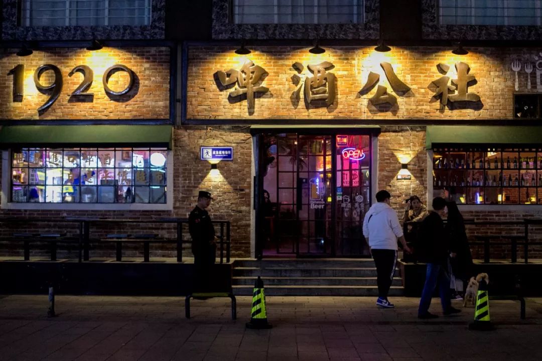 一串有魔力的数字，散落襄阳五个角落，总在深夜吸引着未眠的人…