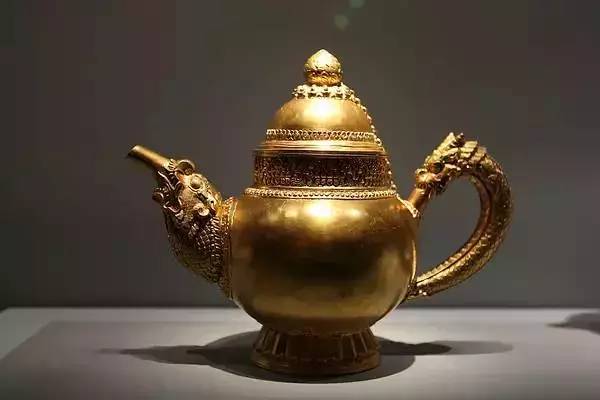 世界上现存最大最完整的木质宫殿,最豪华的宫殿是什么朝代