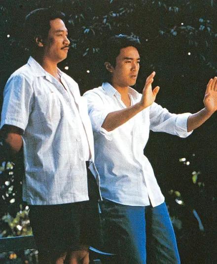 吴孟达救阿星完整版,达叔挺住吴孟达完整版