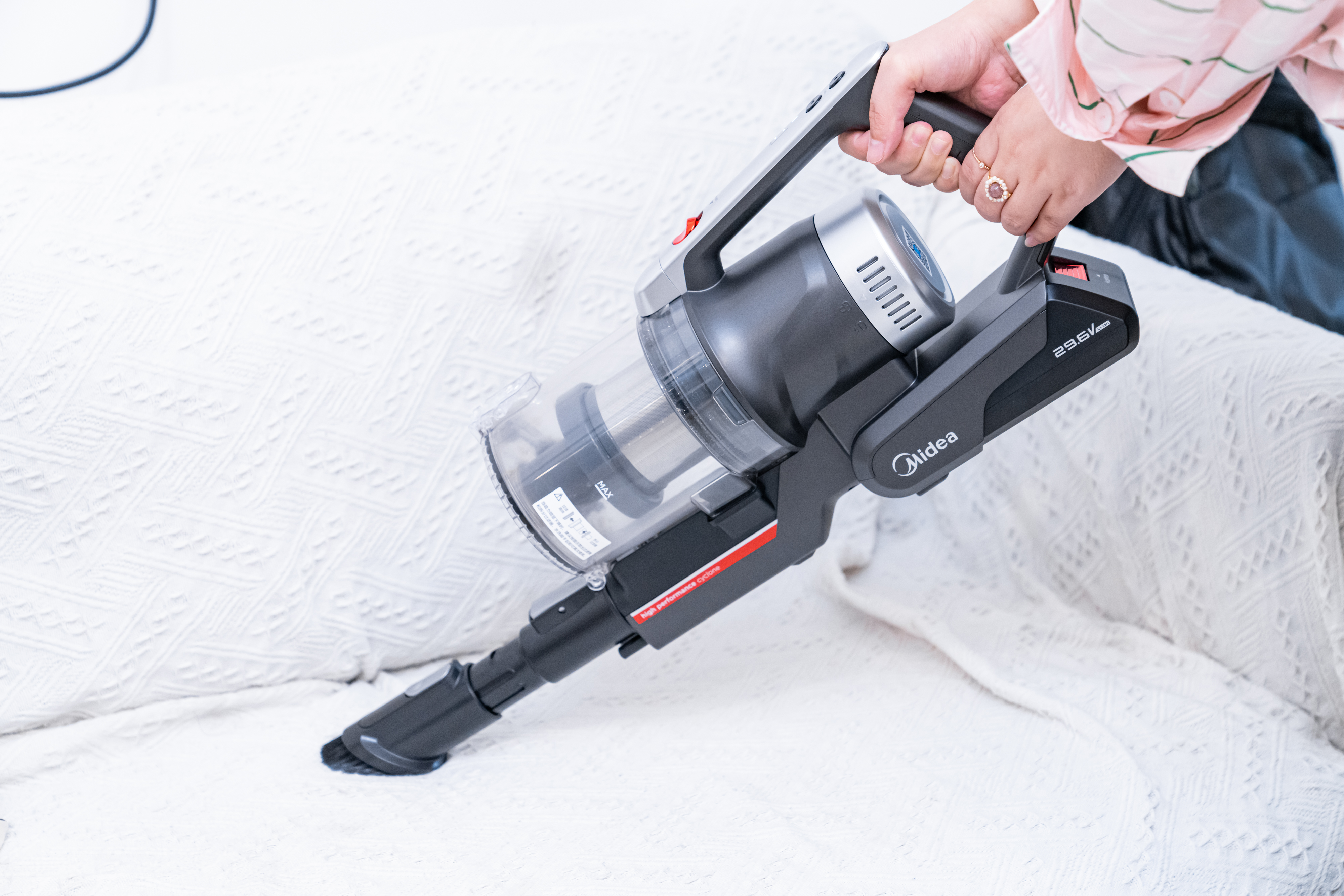 美的p7弯折吸尘器初体验,美的吸尘器深度清洁