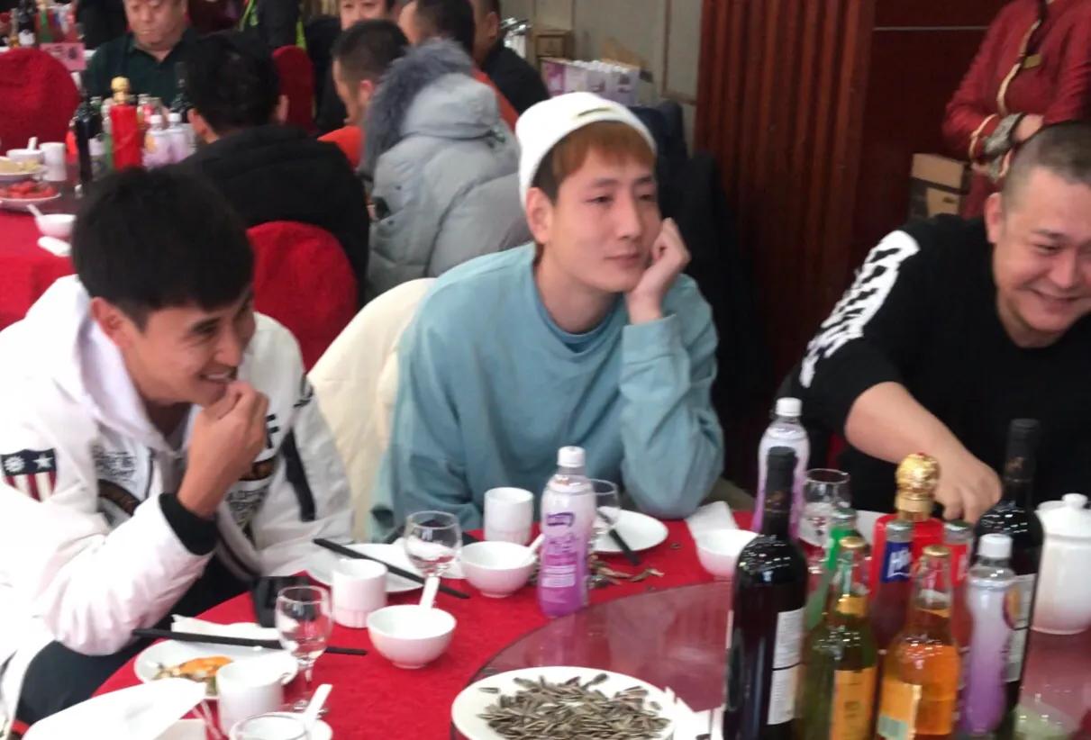 青岛橙风球迷协会年会,青岛球迷协会杯决赛