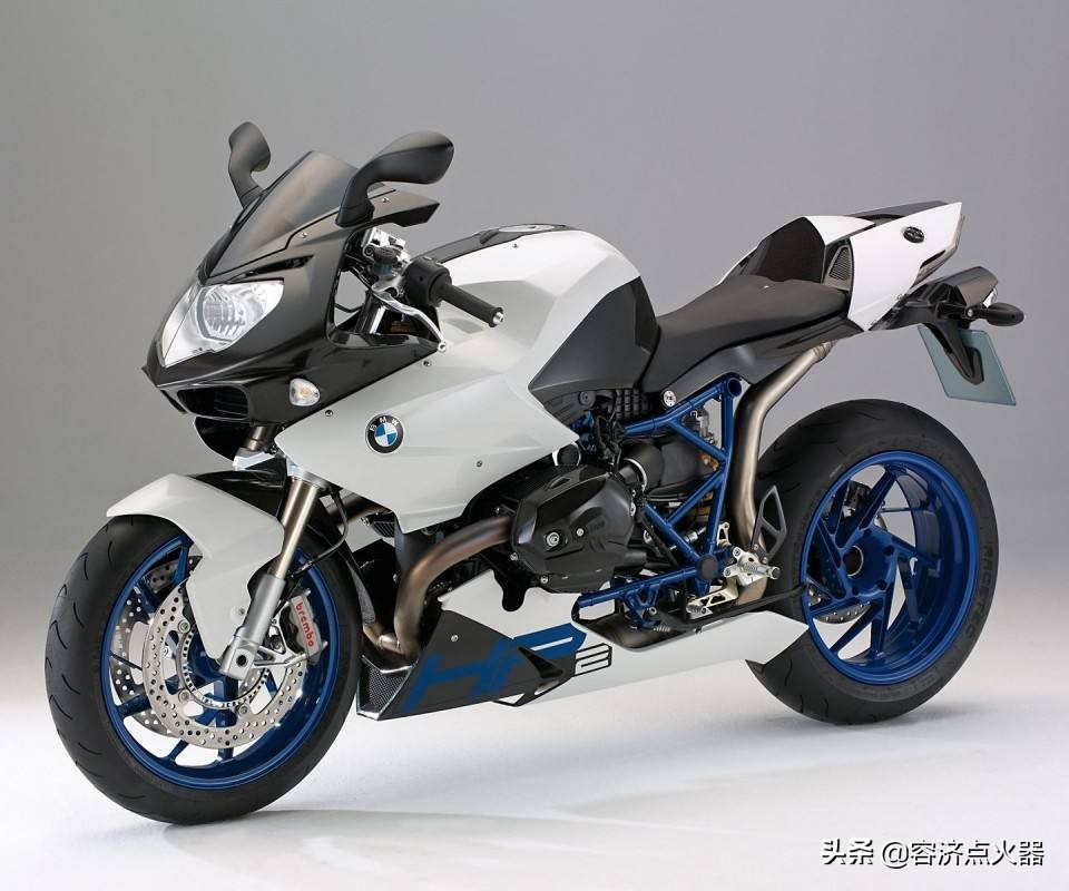 摩托车转弯为什么要倾斜,摩托车为什么转弯不如汽车灵活