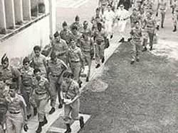 大多数人给泰国贴的标签是“人妖”，泰国为什么盛产人妖？