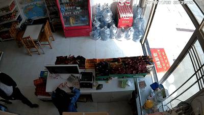 搞笑动图gif熊猫,搞笑动图gif阿姨