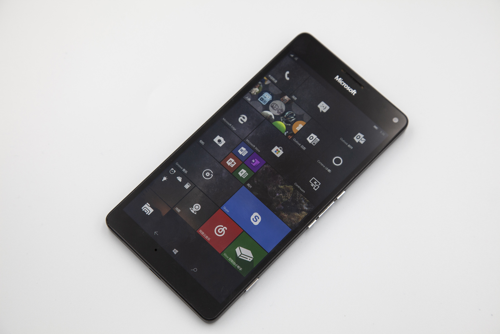 lumia950xl现在还能用吗,lumia950xl能玩抖音吗