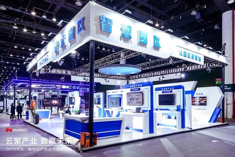 搭台的和唱戏的哪个重要,搭台唱戏配戏