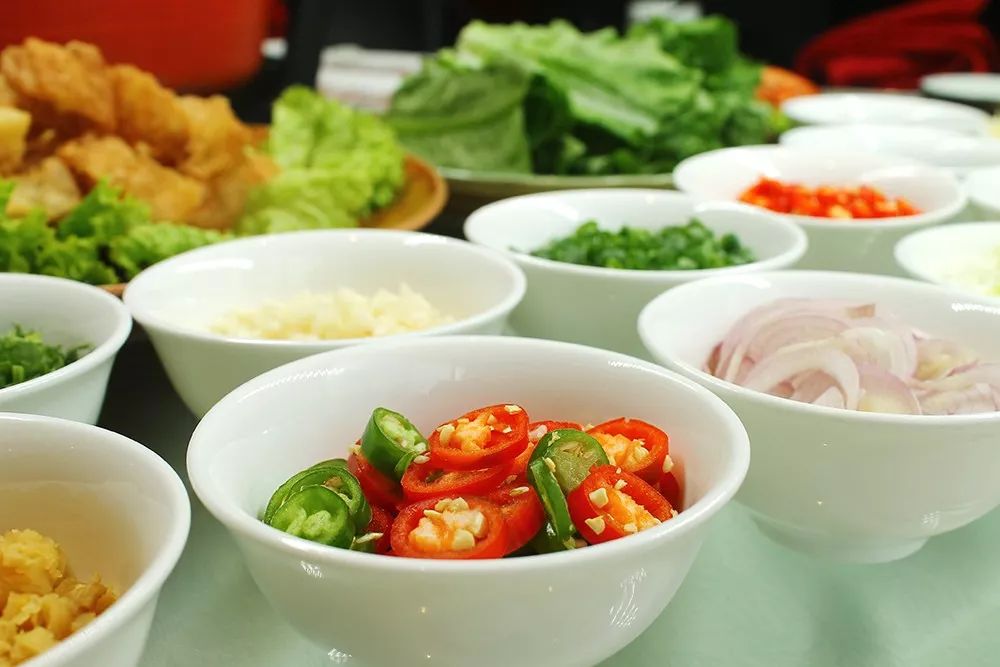 昆百大美食套餐2-3人云南火锅,不可错过的云南菜