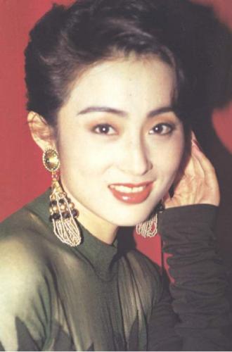 七位桃花眼女明星,拥有迷人桃花眼的女明星