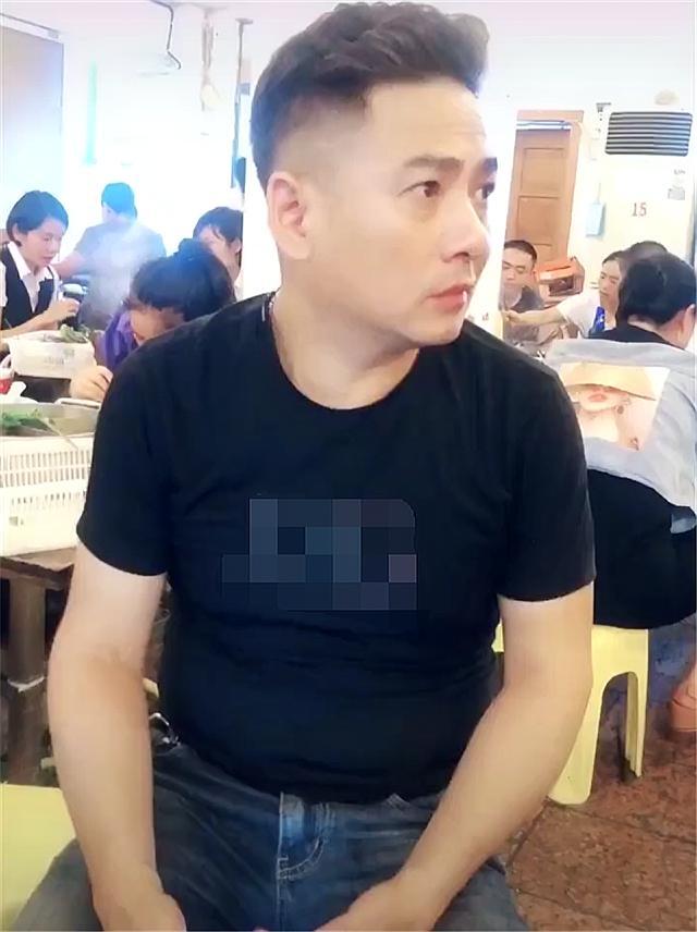 女儿晒爸爸帅气照片,女儿晒出老爸的照片