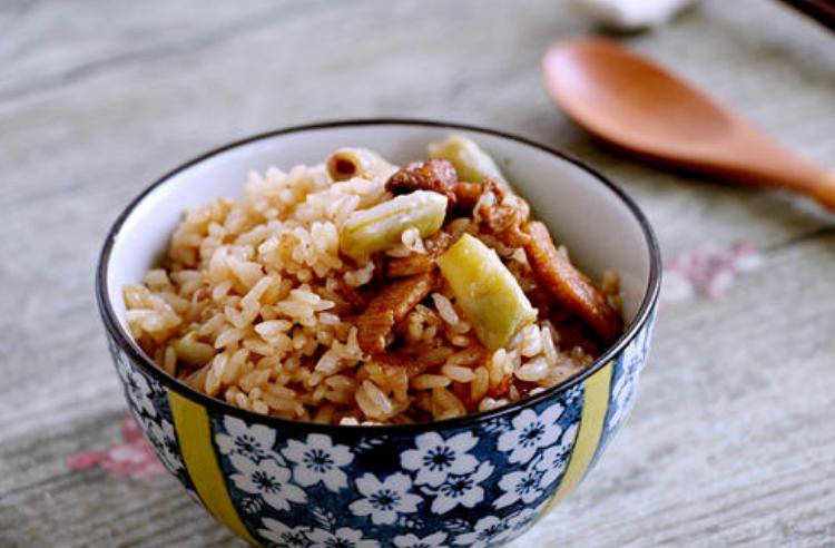 喝了孕妇奶粉肚子疼是怎么了,喝了孕妇奶粉心里难受